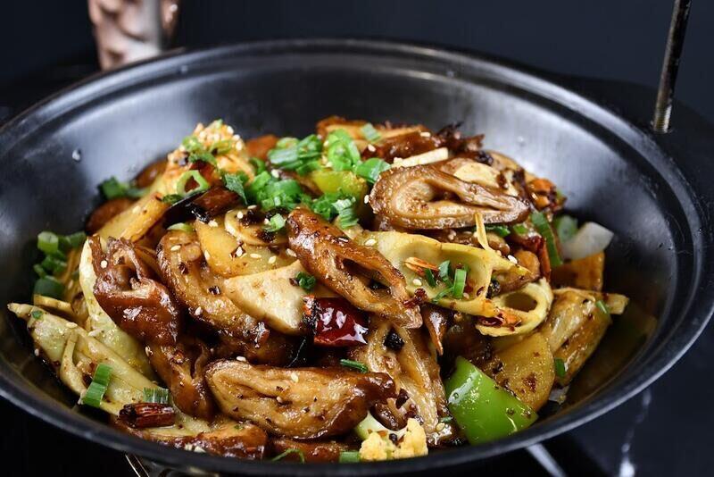 Dry Pot Pork Intestines (spicy)