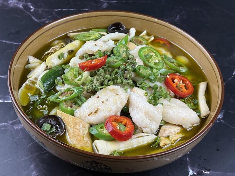 Fish Fillets with Green Peppercorns (spicy)